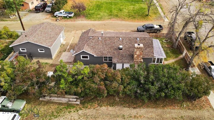 Property Photo: 210 W Hamilton MT 59749