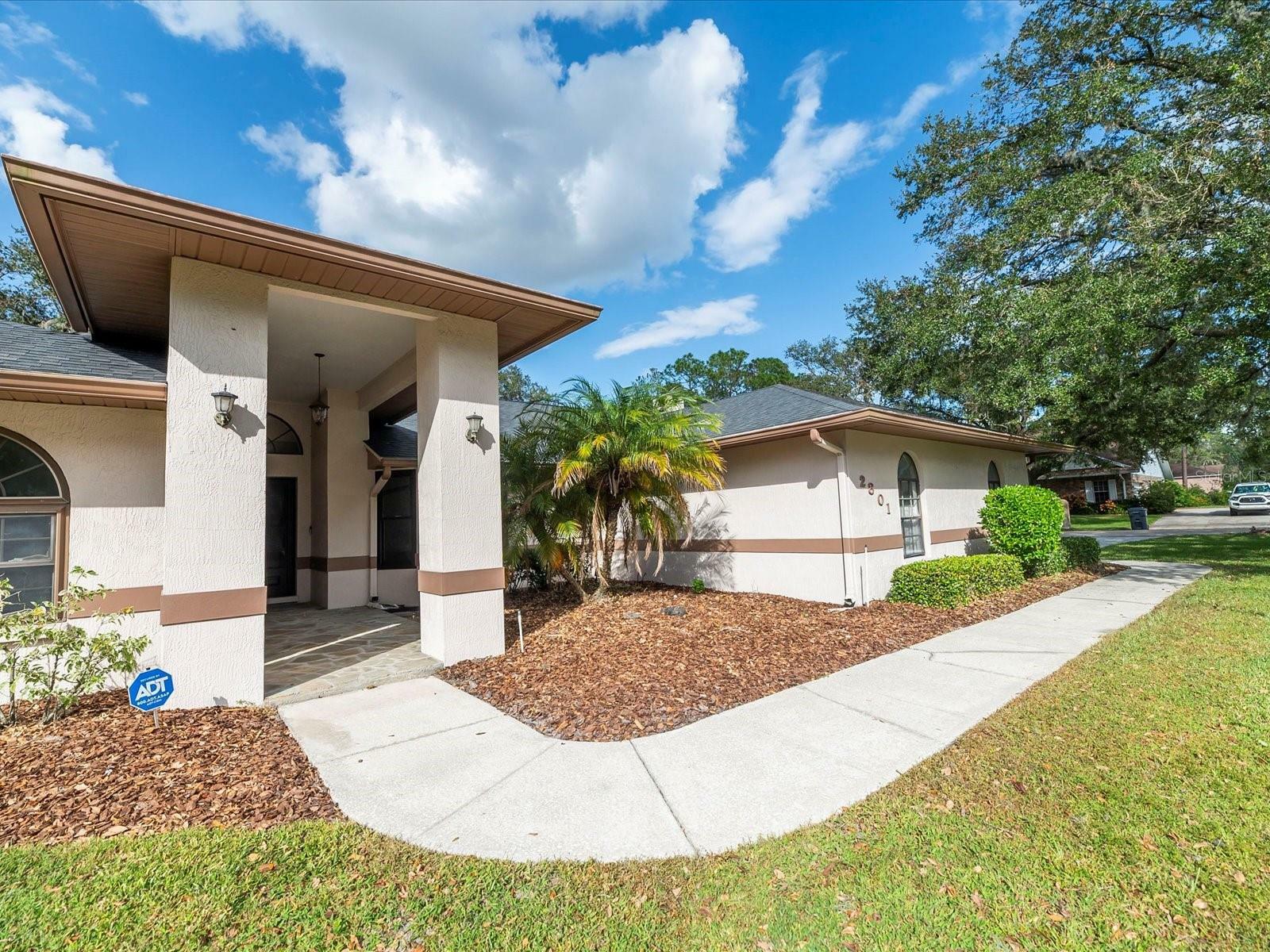 Property Photo:  2801 Deerbrook Drive  FL 33811 