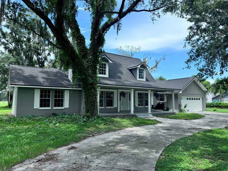 Property Photo:  1802 Williams Road  FL 33565 