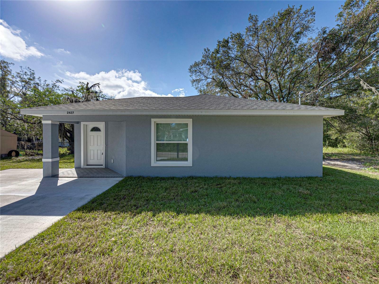 Property Photo:  2427 Blair Circle N  FL 33803 