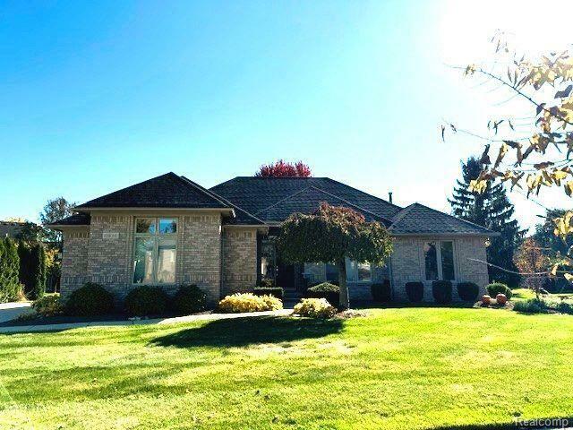 Property Photo: 2804 Bywater Drive MI 48085 7000