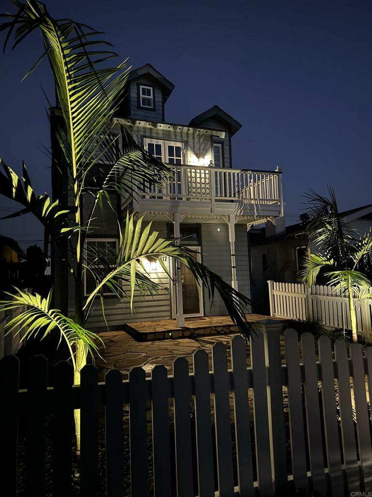 Property Photo:  417 D Avenue  CA 92118 