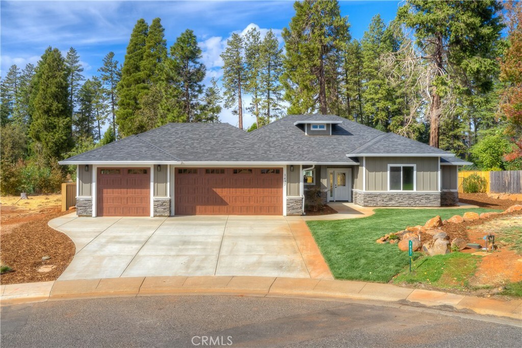 Property Photo:  1437 Country Oaks Drive  CA 95969 