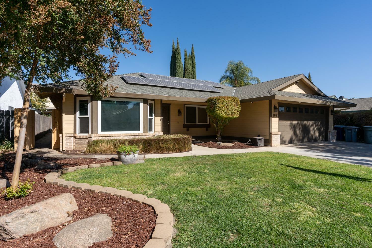 Property Photo:  809 Lehigh Drive  CA 95348 