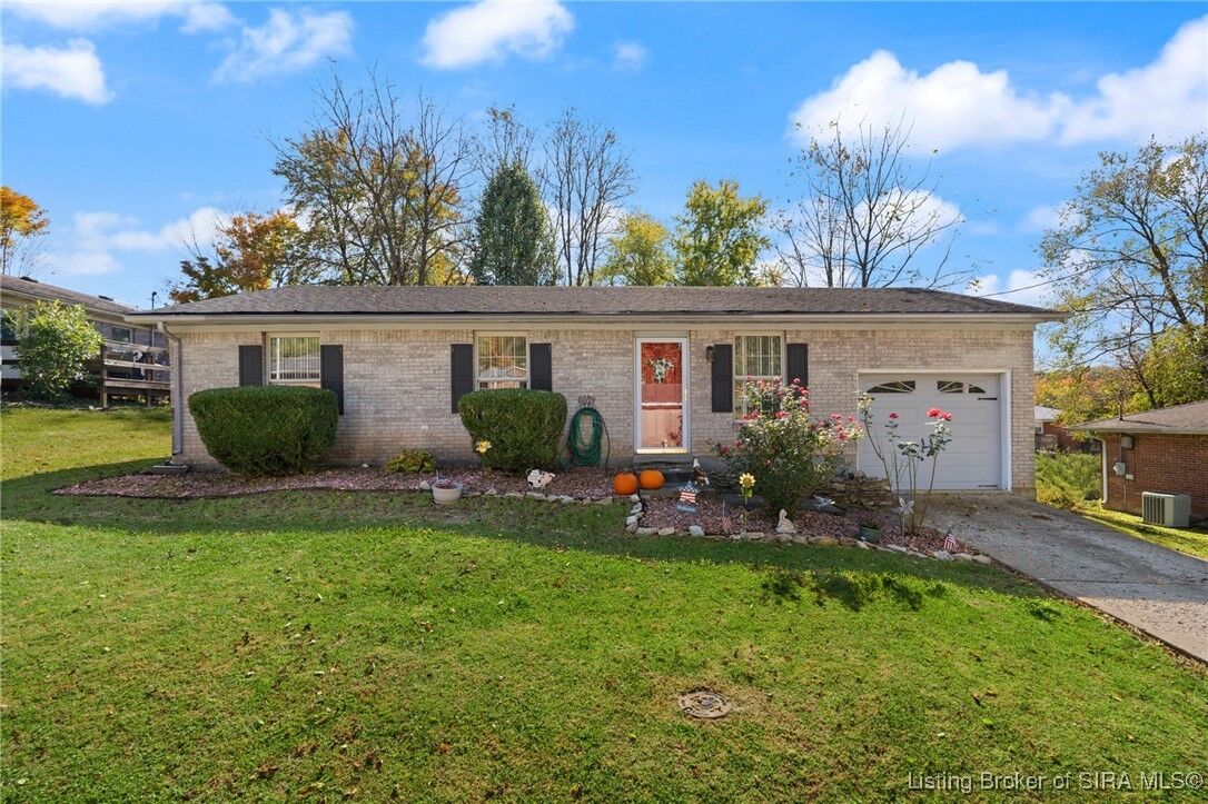 Property Photo: 1790 Payne Street IN 47122