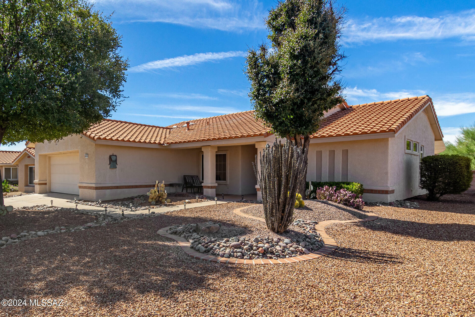 Property Photo:  14071 N Alyssum Way  AZ 85755 