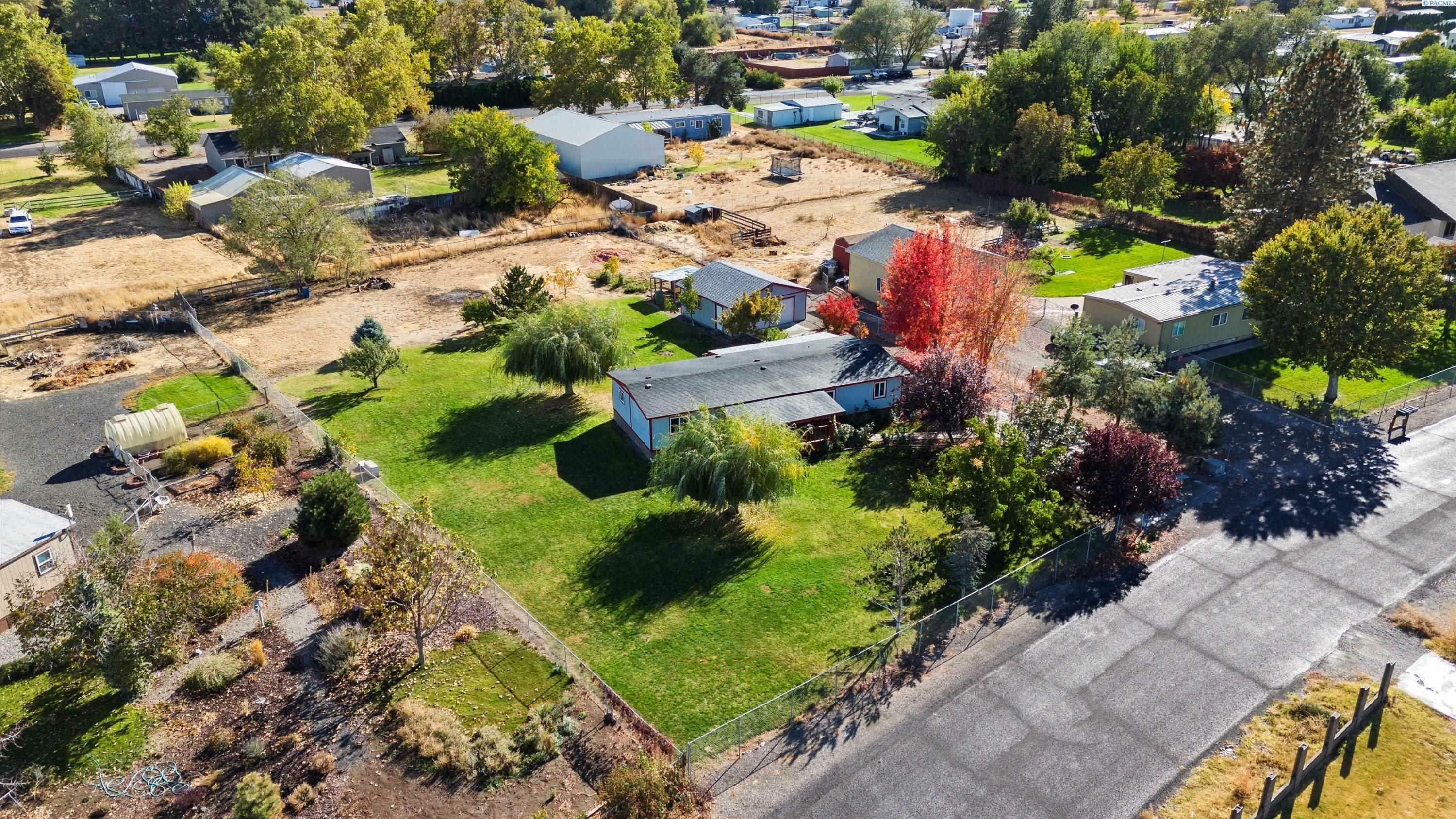 Property Photo:  313 Sage Rd  WA 99323 