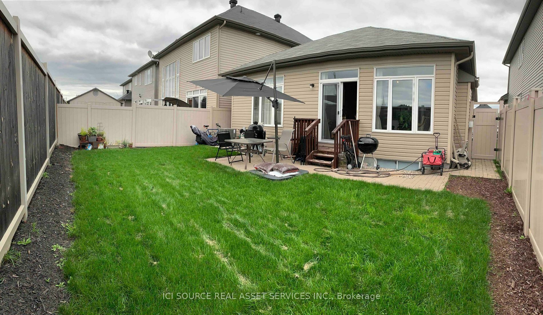 Property Photo:  388 Bamburgh Way  ON K2J 6A6 