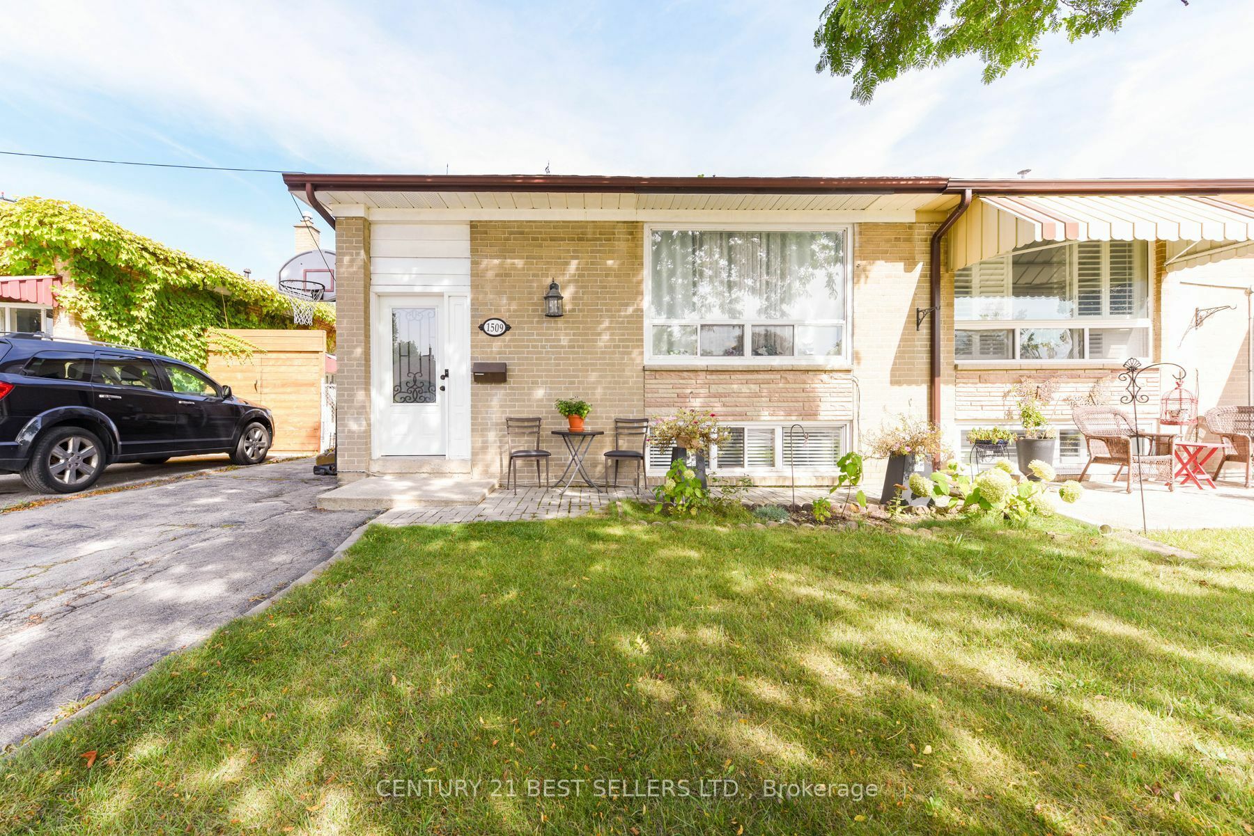 1509 Banwell Rd  Mississauga ON L5J 3X6 photo