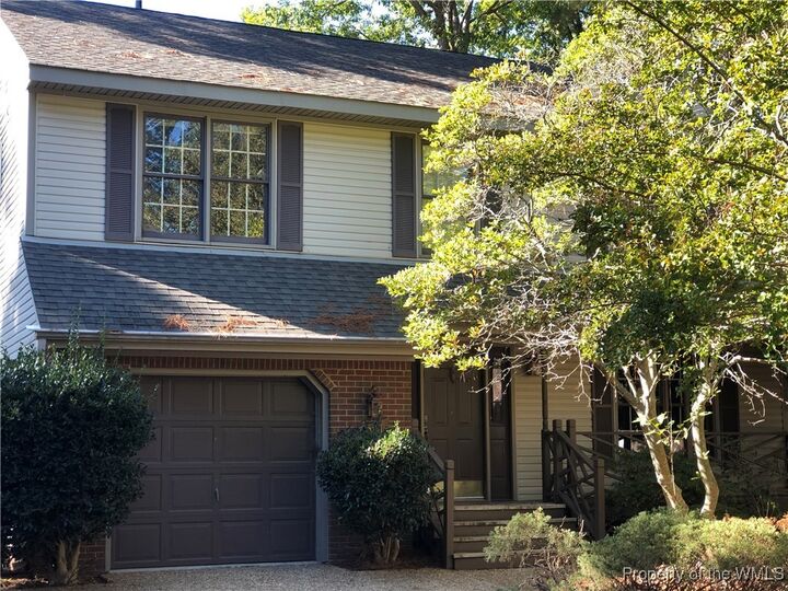 2221 Sussex Place  Newport News VA 23602 photo