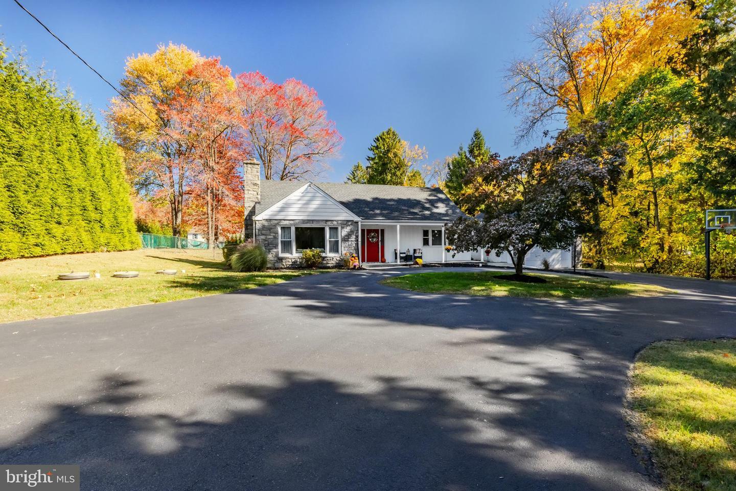 Property Photo:  323 Darby Paoli Road  PA 19301 