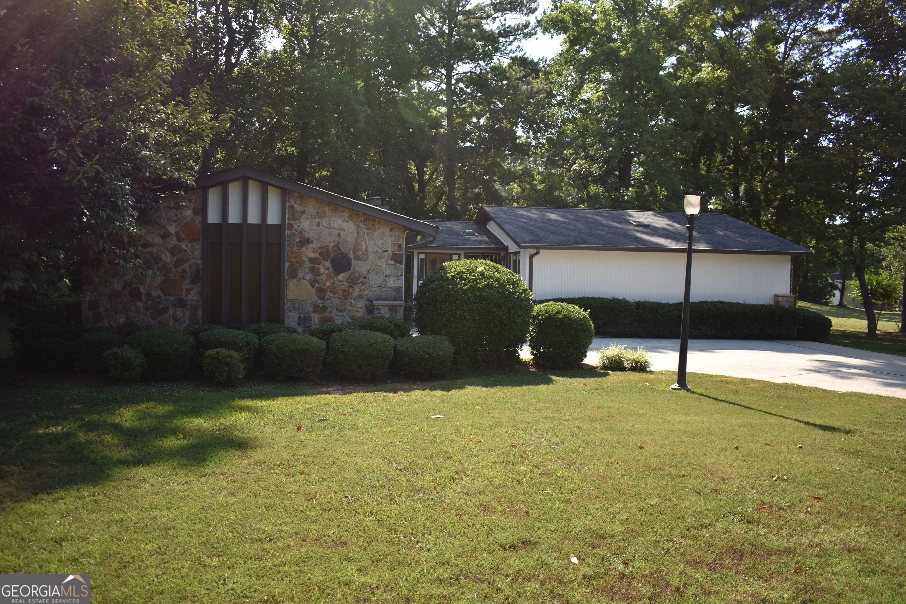 Property Photo:  776 Sugar Creek Trail SE  GA 30094 