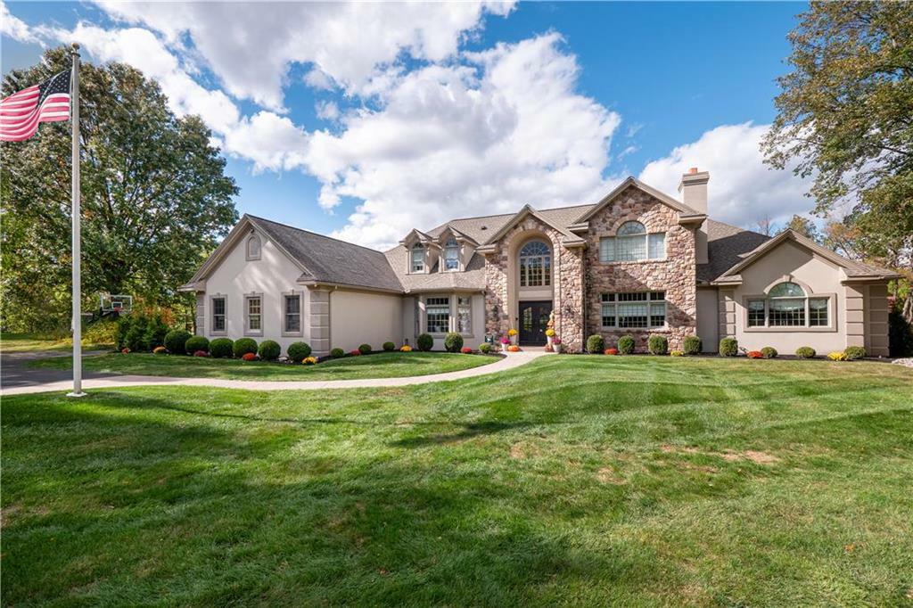Property Photo: 1761 Deer Run Road PA 18015
