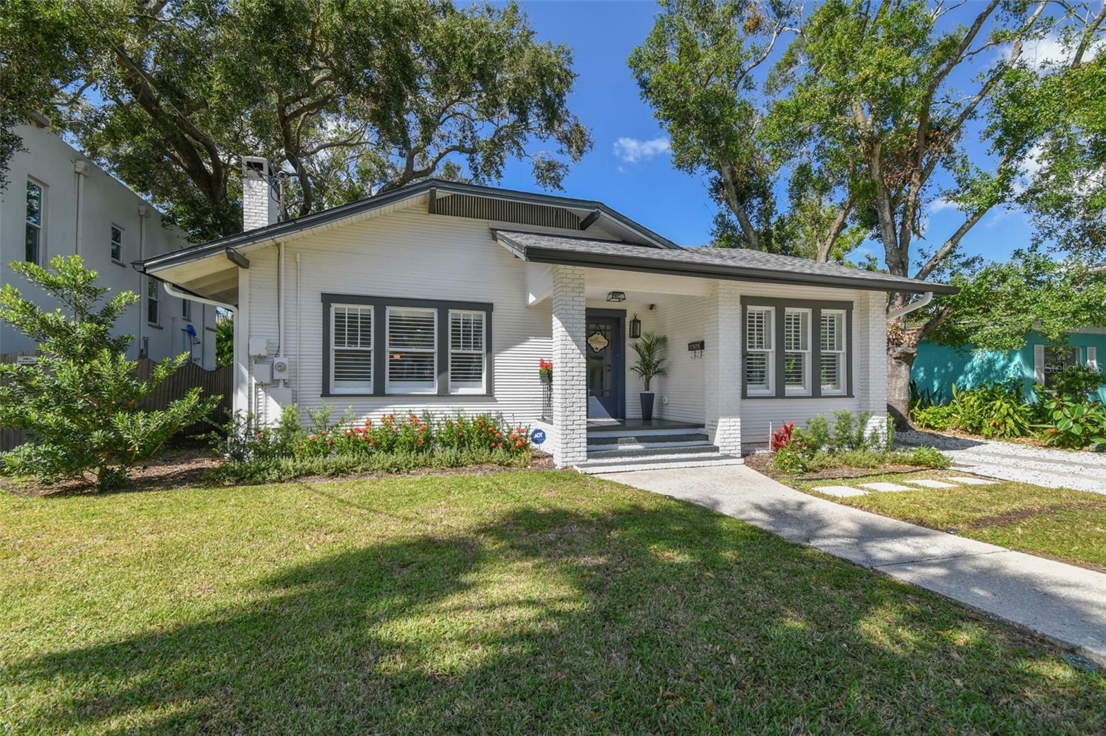 Property Photo:  1505 S Arrawana Avenue  FL 33629 