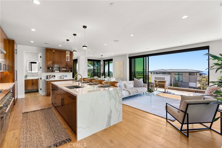 Property Photo: 1706 Manhattan Avenue CA 90254