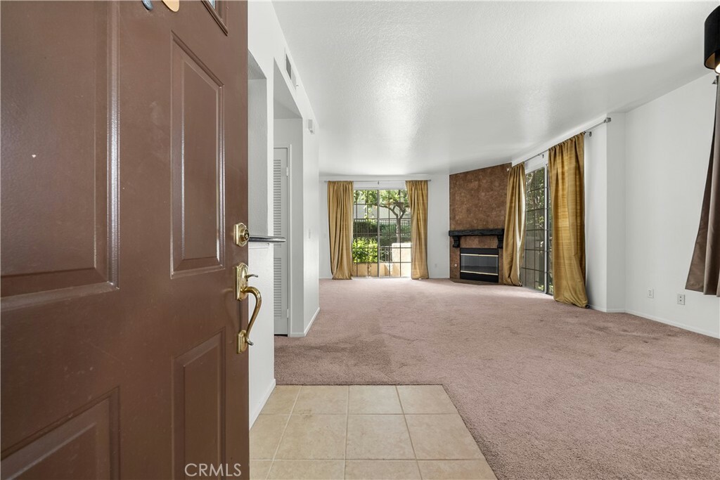 Property Photo:  24115 Del Monte Drive 75  CA 91355 