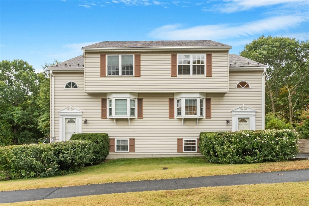 Property Photo:  43 Ledgecrest Drive  MA 01603 