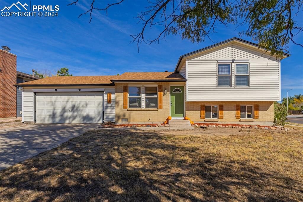 Property Photo: 4598 N Wordsworth Circle CO 80916