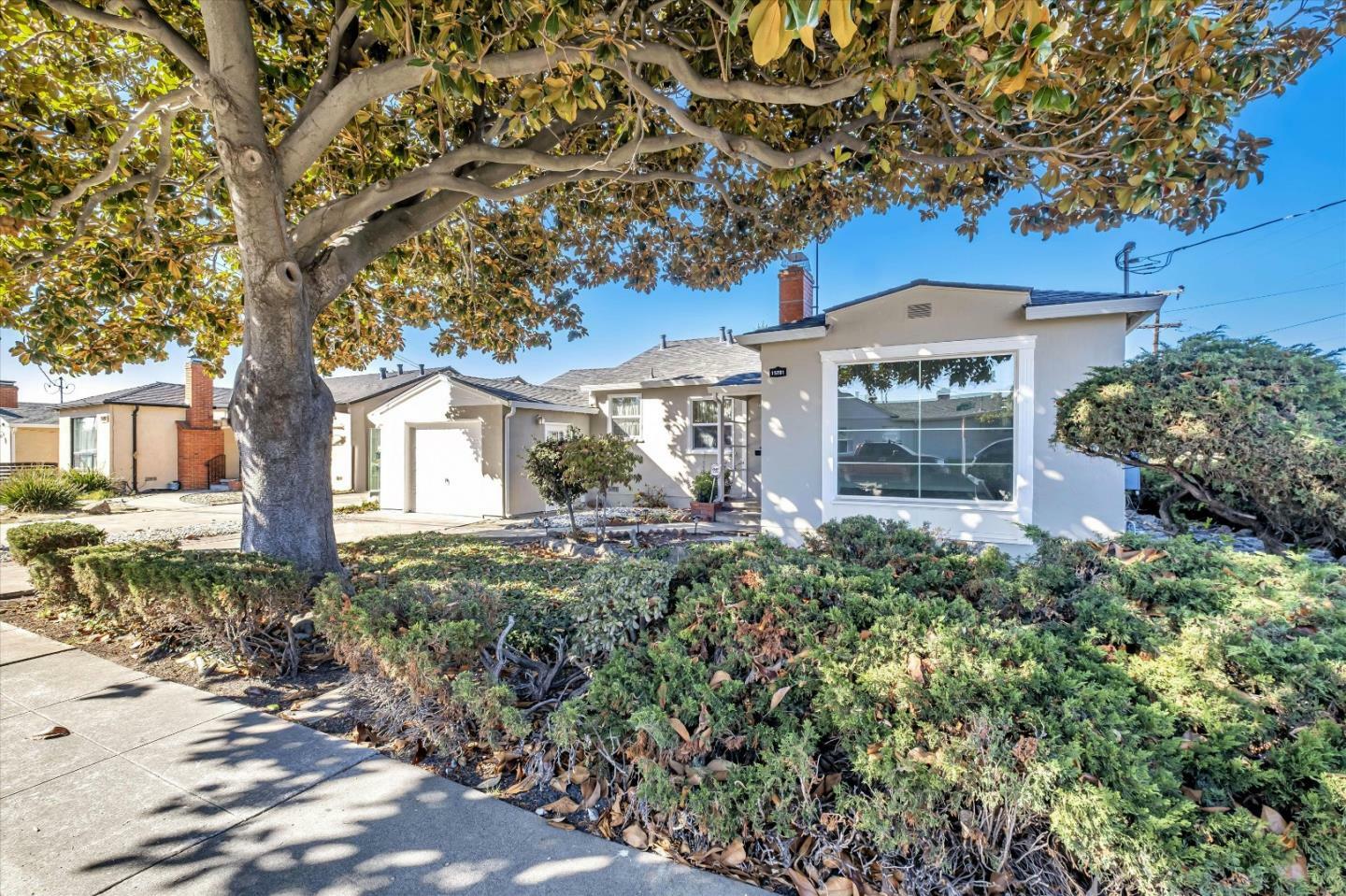 Property Photo:  15201 Galt Street  CA 94579 