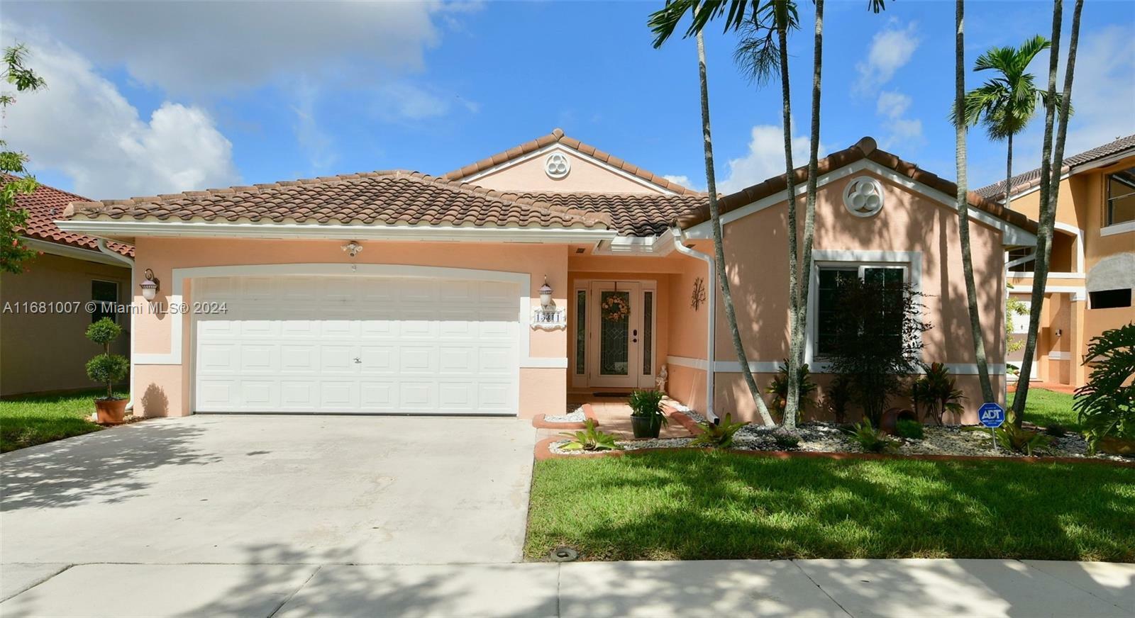 Property Photo:  15311 SW 51st St  FL 33027 