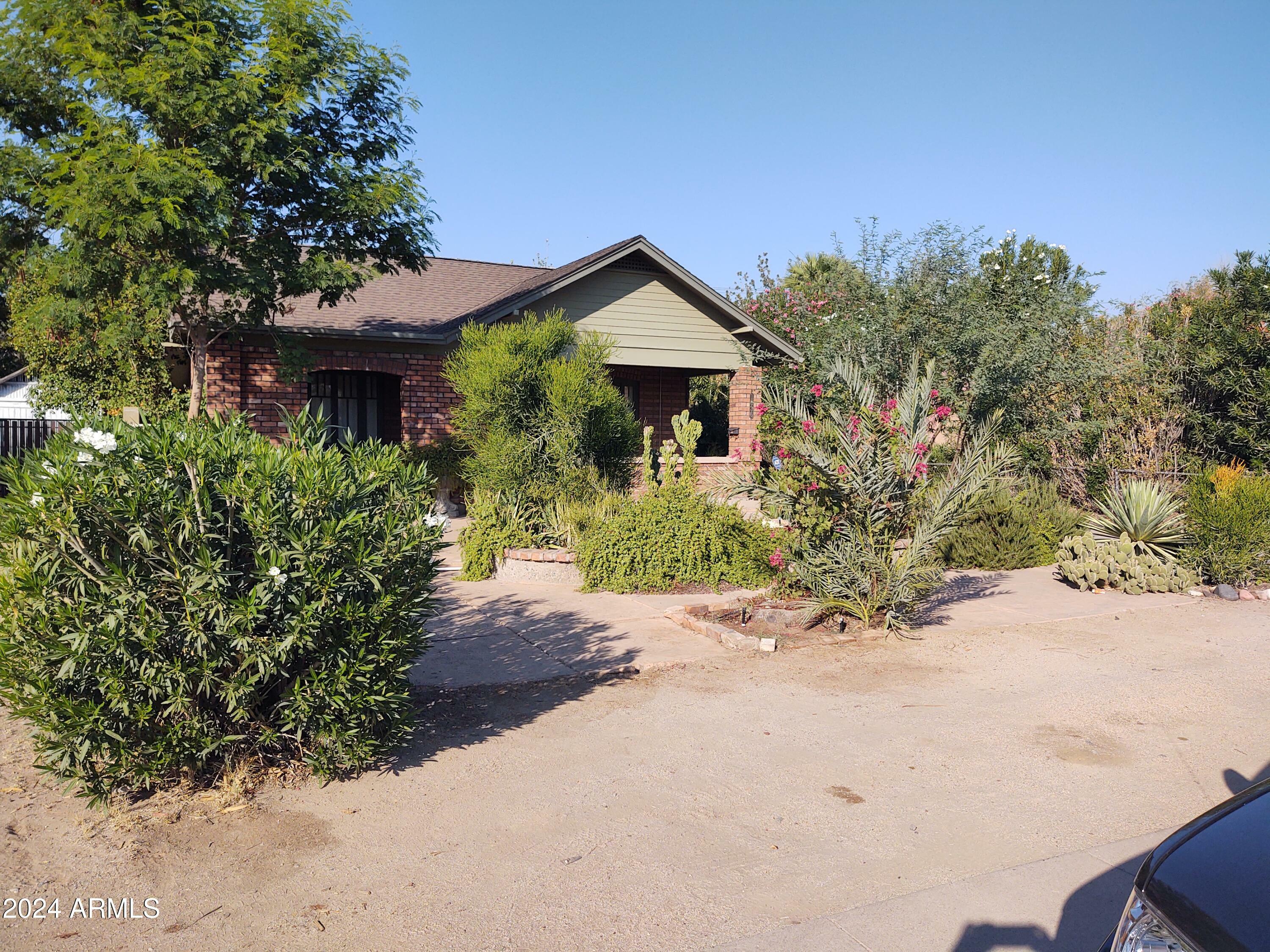 Property Photo:  1636 E Pinchot Avenue  AZ 85016 