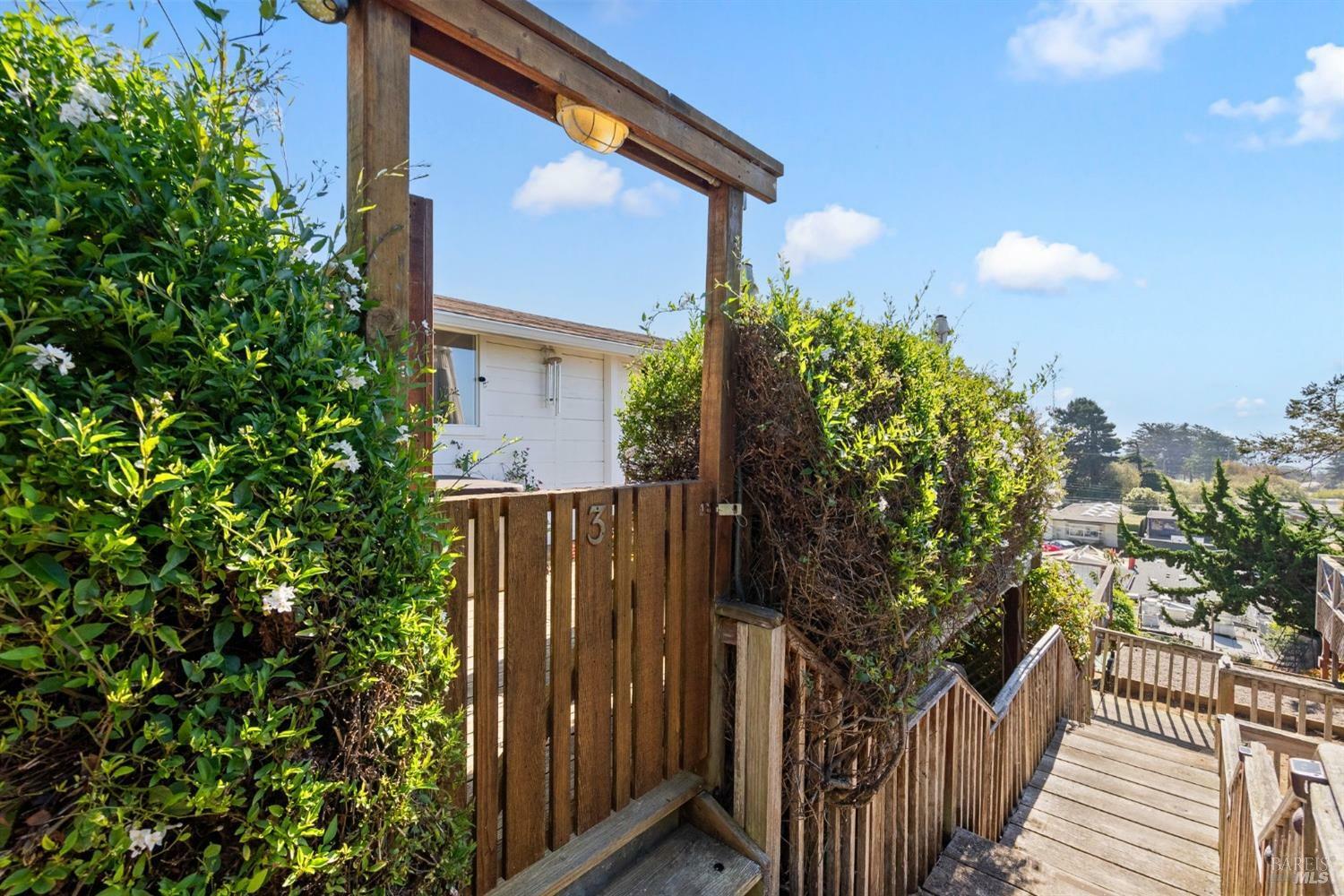 Property Photo:  65 Buena Vista Avenue  CA 94970 