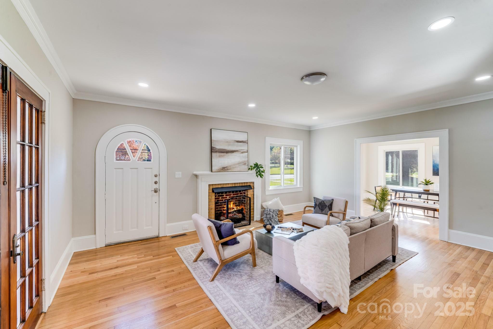 Property Photo:  410 E Arch Street  SC 29720 