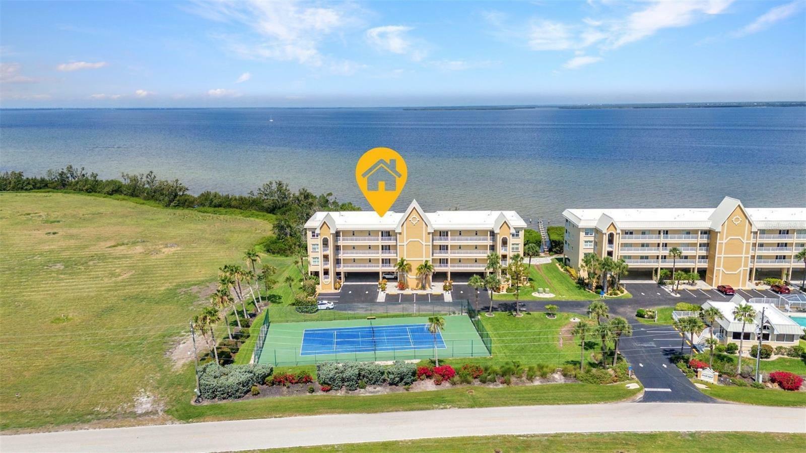Property Photo: 101 N Marion Court 122 FL 33950