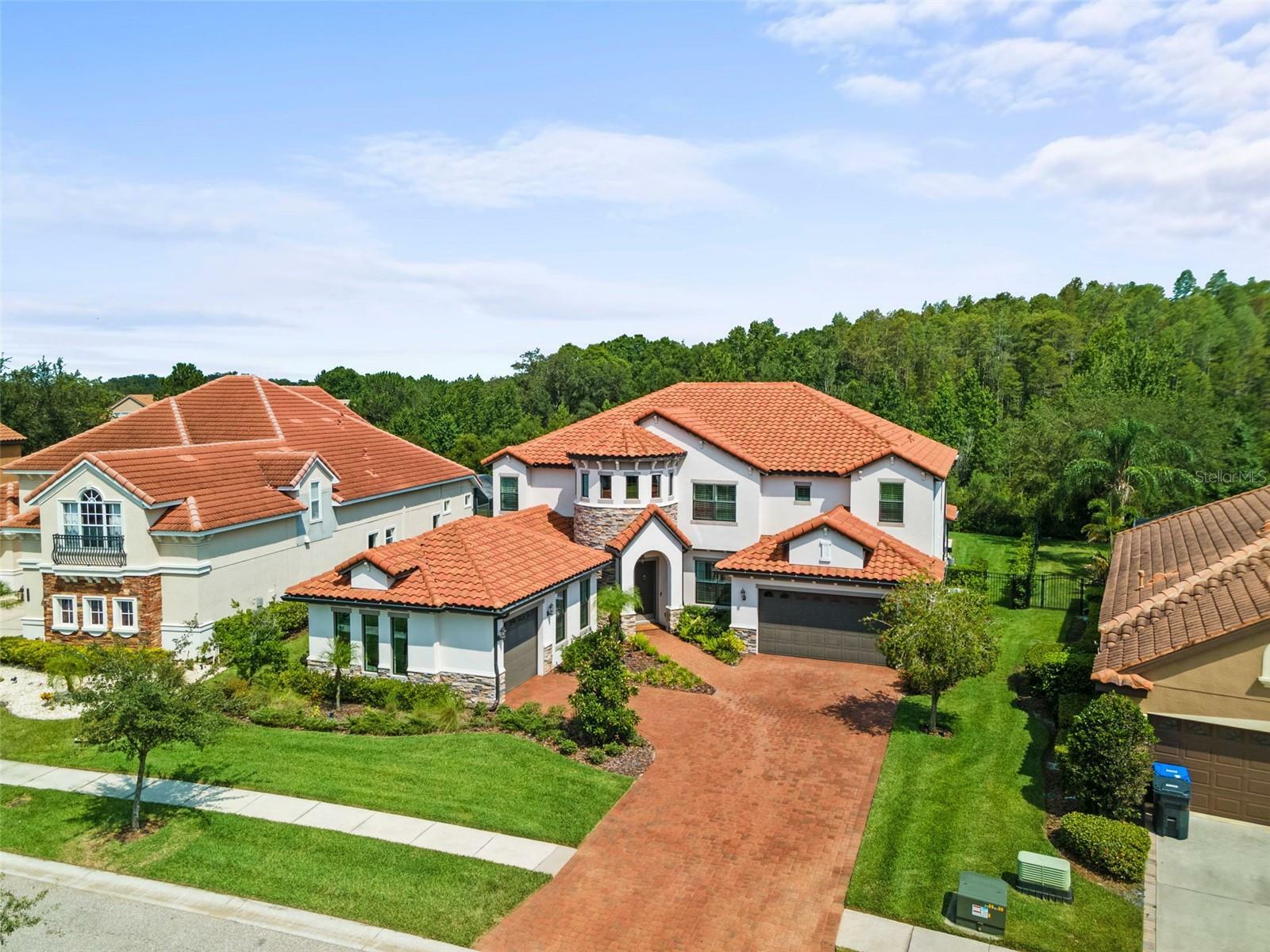 Property Photo: 8414 Dunham Station Drive FL 33647