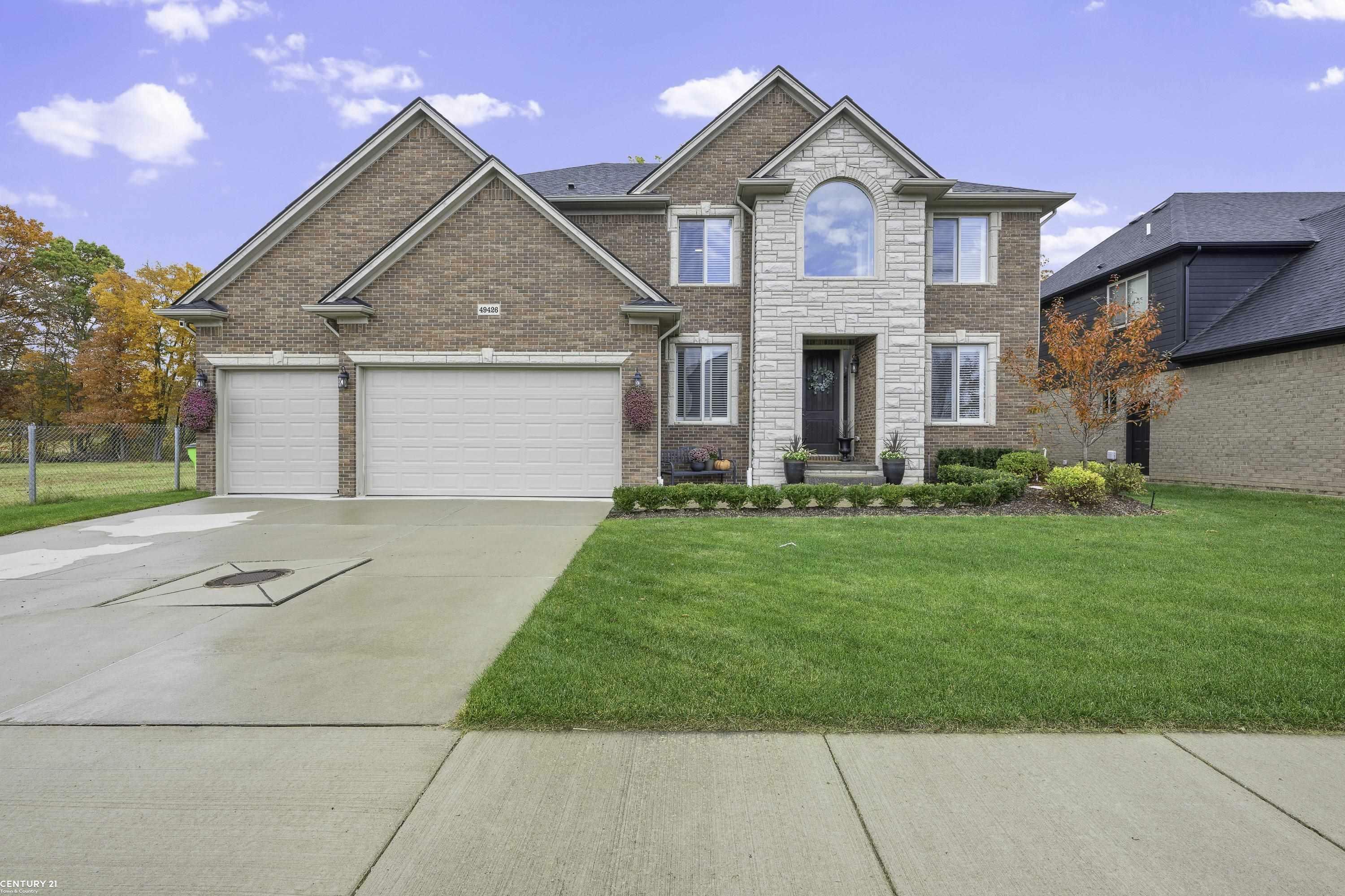 Property Photo:  49426 Euphrates Drive  MI 48044 