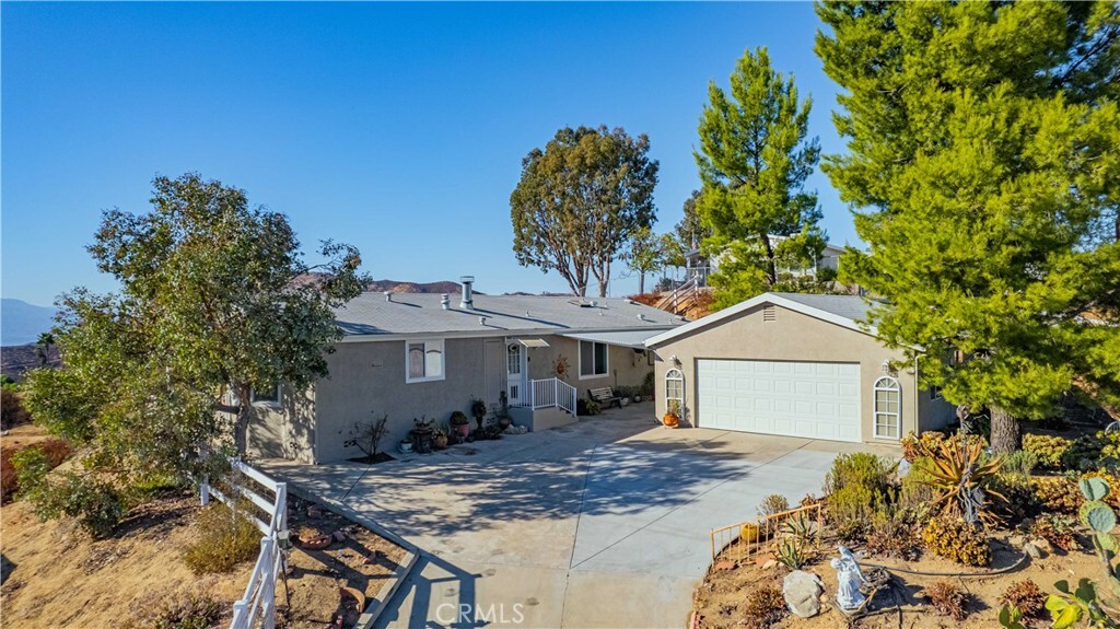 Property Photo:  34097 Harrow Hill Road  CA 92595 