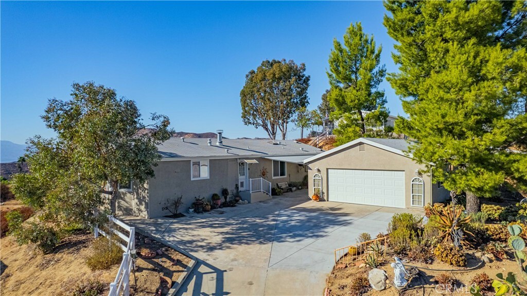 Property Photo:  34097 Harrow Hill Road  CA 92595 