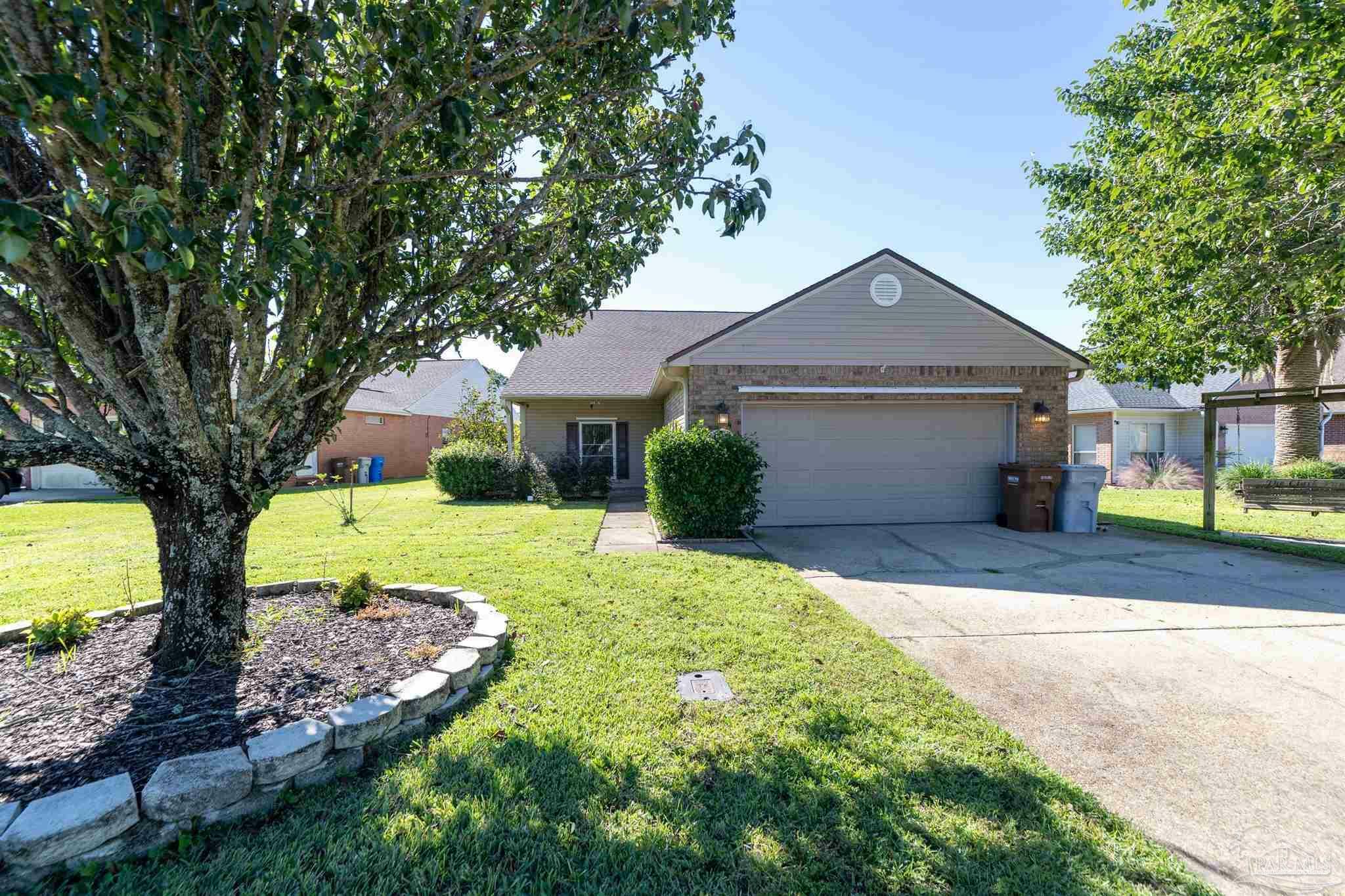 Property Photo:  4181 Soundpointe Dr  FL 32563 