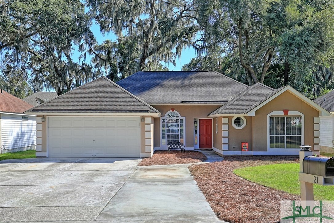 Property Photo: 21 Highpoint Court GA 31410