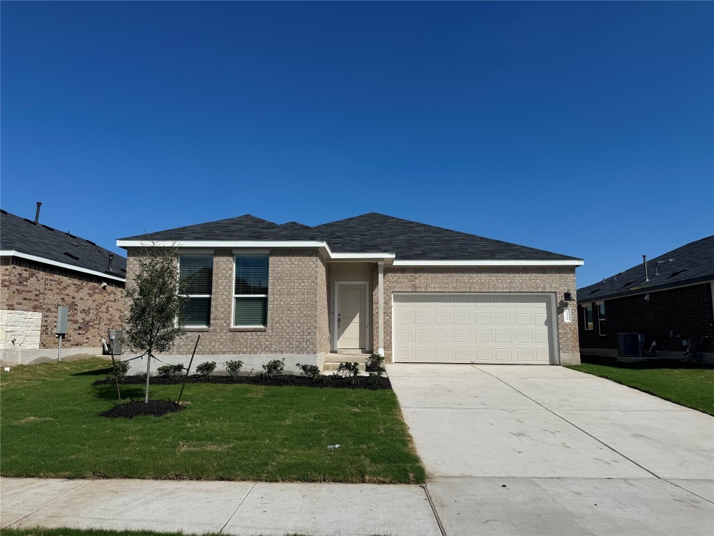Property Photo: 121 Chapel Beck Drive TX 78640