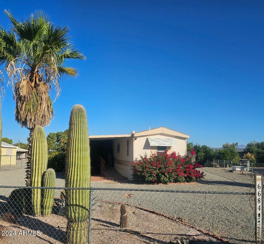 Property Photo:  66841 Capri Lane  AZ 85348 