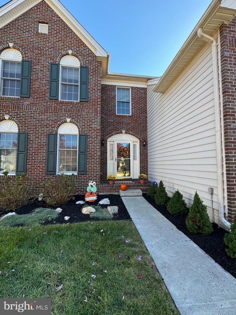 Property Photo:  25896 Stinger Drive  VA 20152 