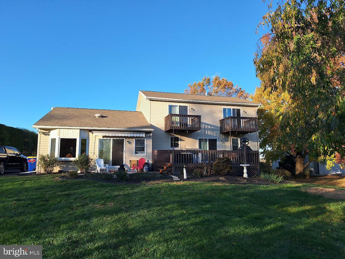 Property Photo:  1063 Eppley Road  PA 17055 