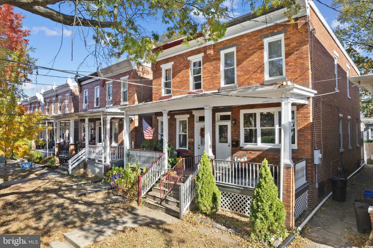 Property Photo:  6 Lincoln Avenue  NJ 08108 