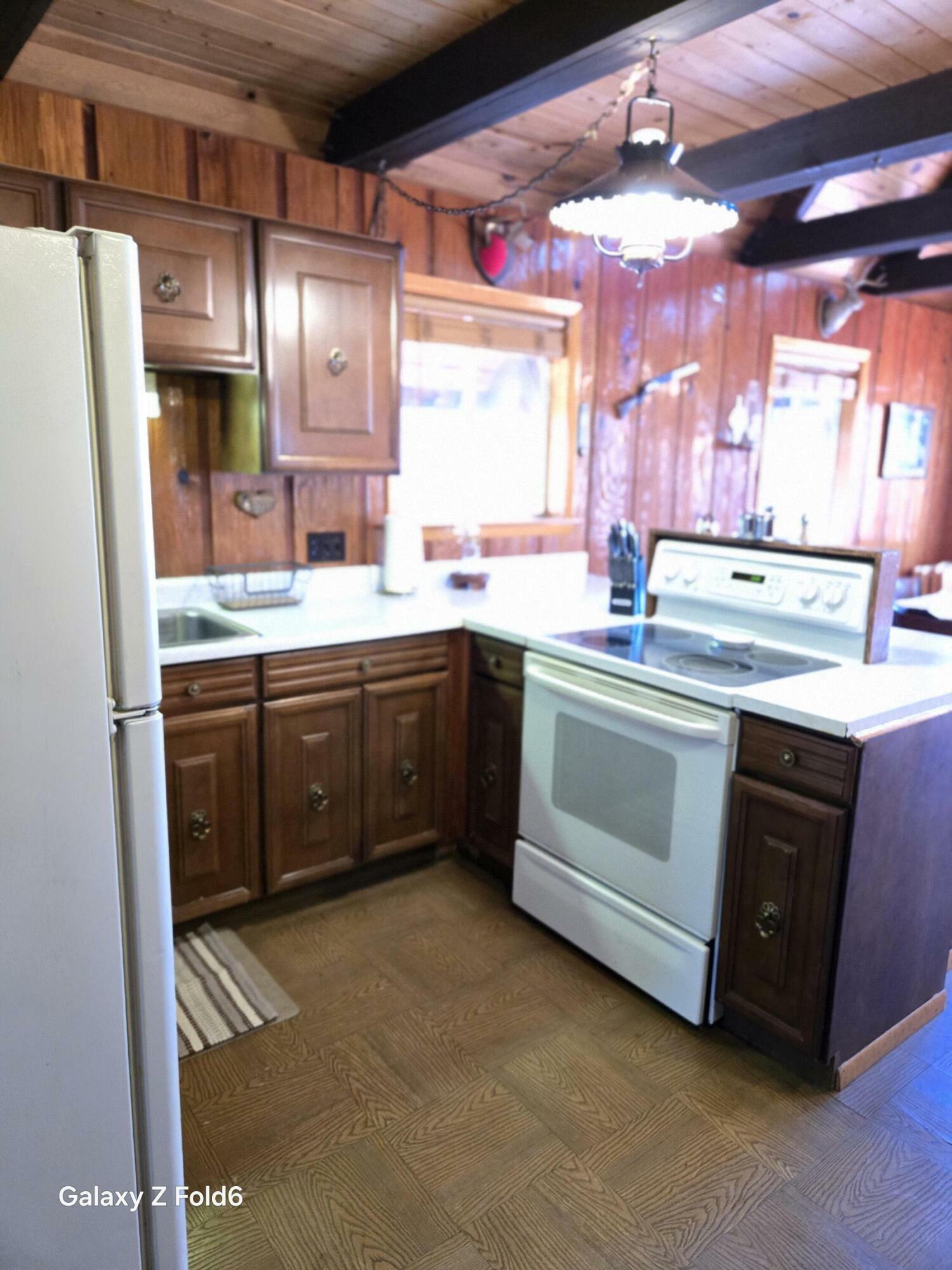 Property Photo:  5265 N Squirrel Run  AZ 85544 