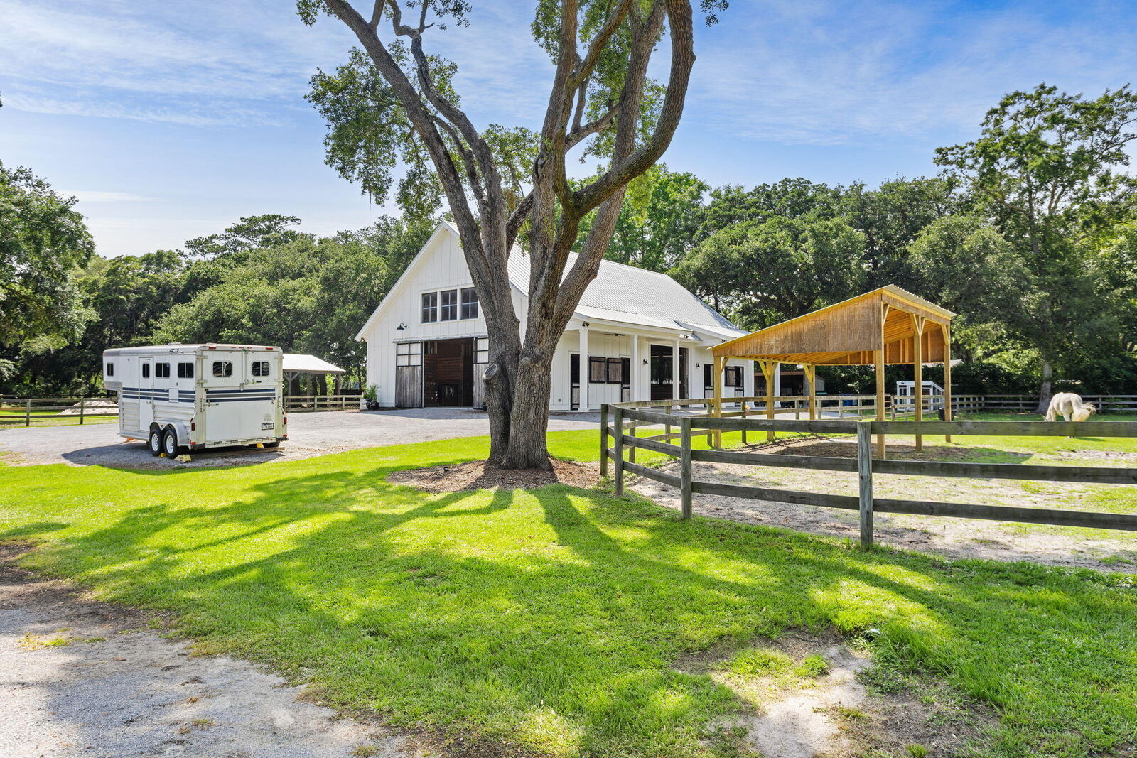 Property Photo: 2290 N Palmetto Fort Drive SC 29466