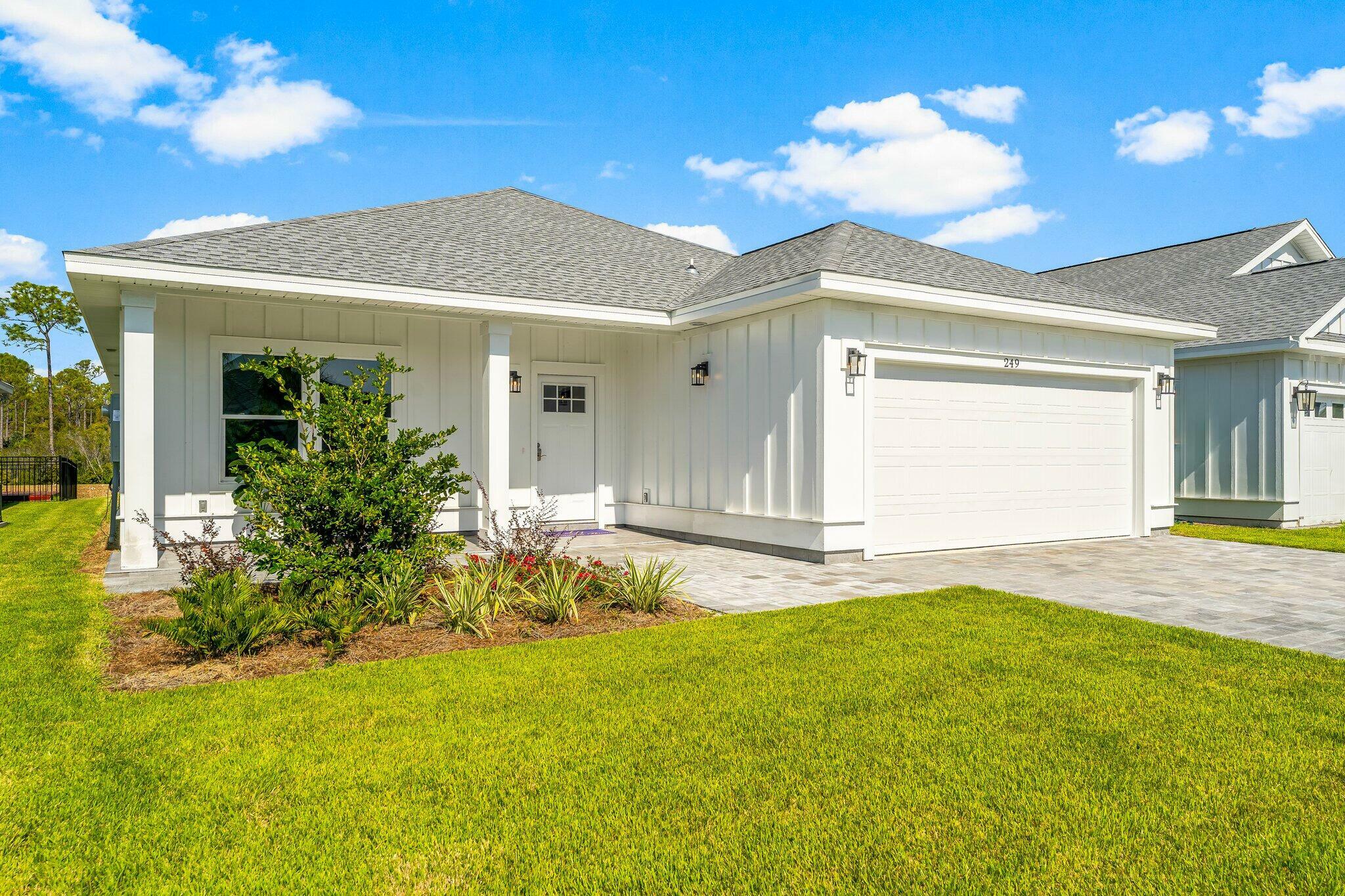 Property Photo:  249 N Wells Street  FL 32413 