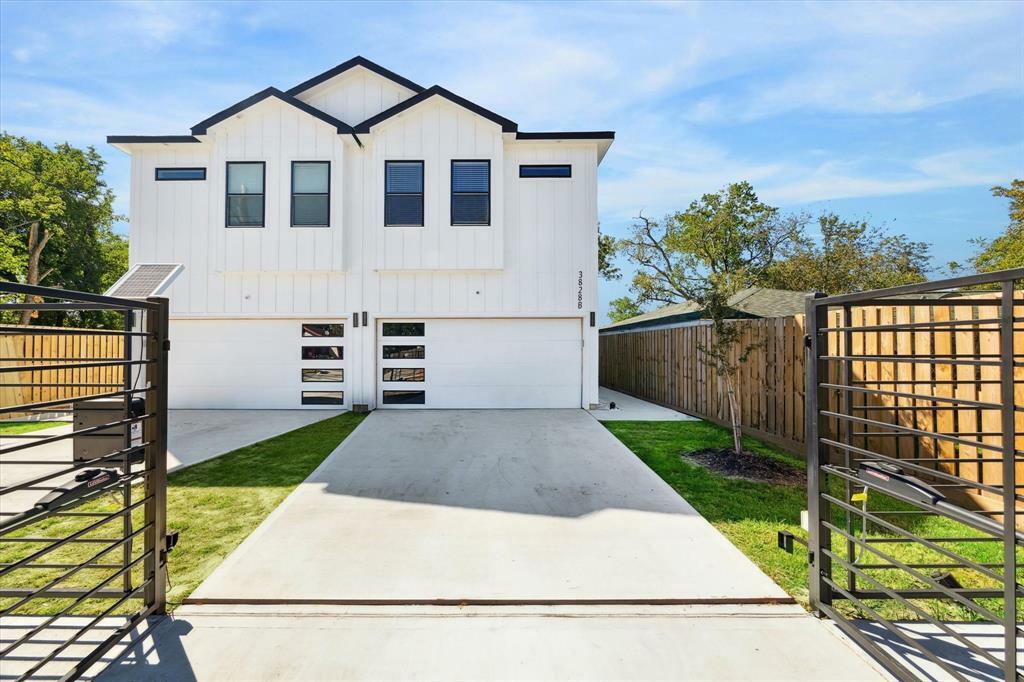 Property Photo:  3828 Noah Street A  TX 77021 