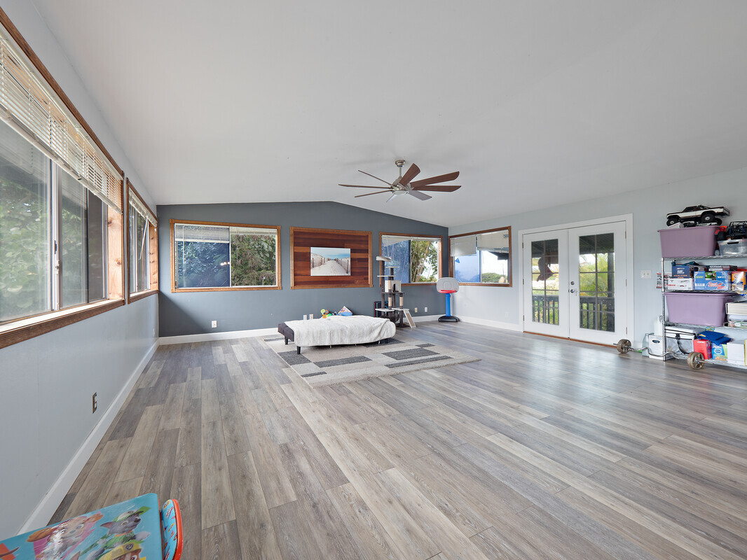 Property Photo: 74-5114 Kumakani St HI 96740