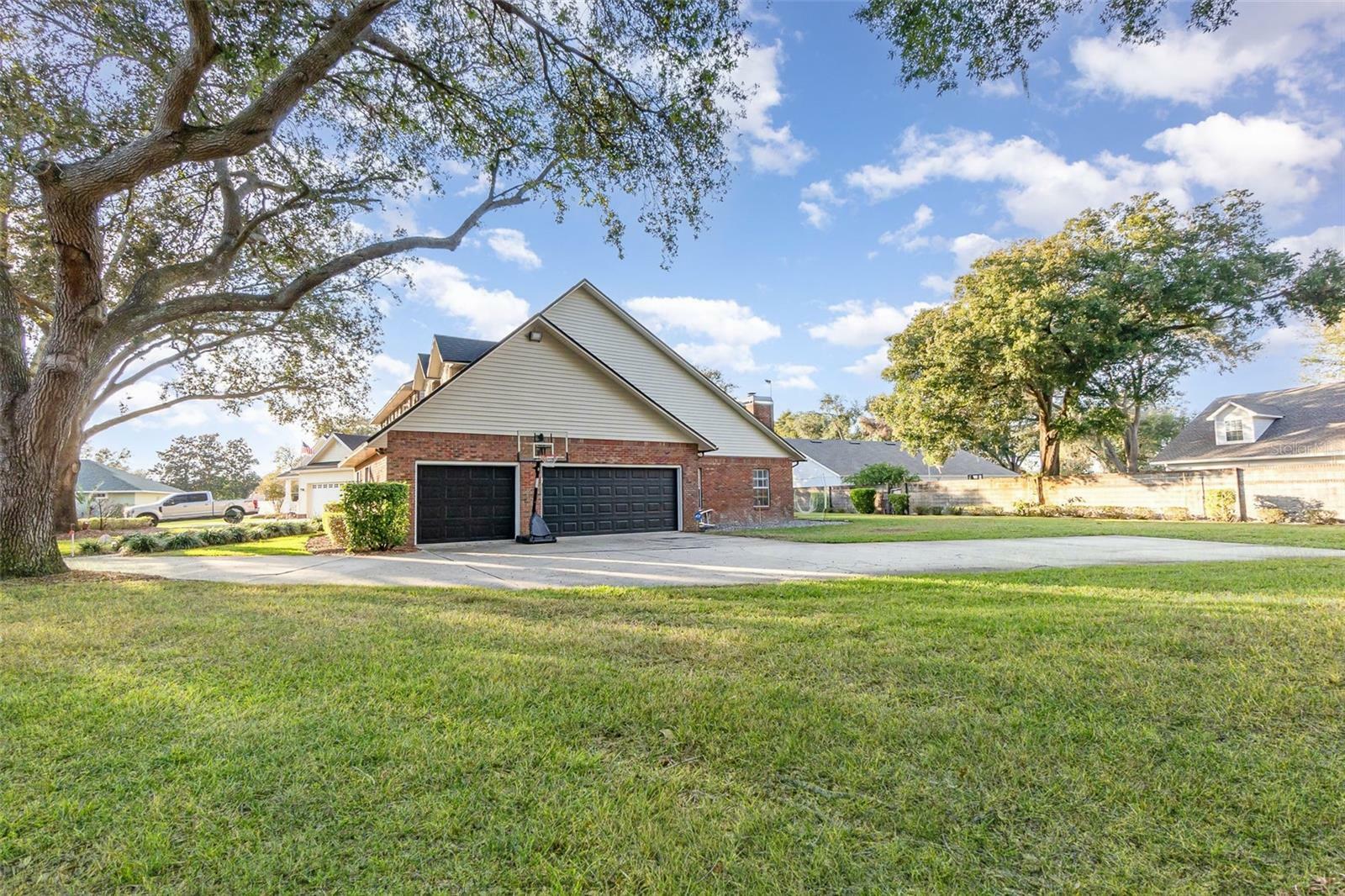 Property Photo:  5171 Deeson Pointe Court  FL 33805 