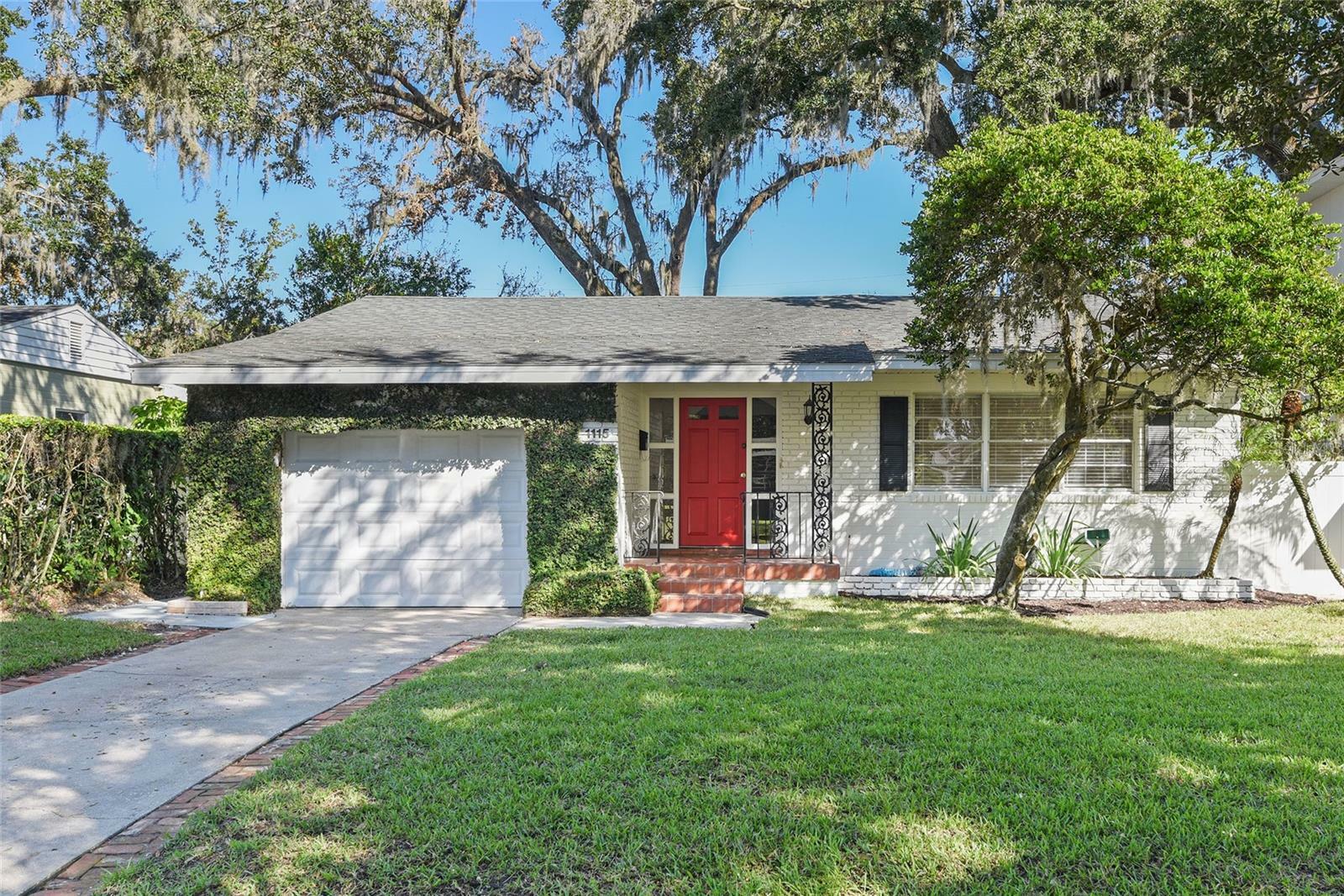 Property Photo:  1115 Ayrshire Street  FL 32803 