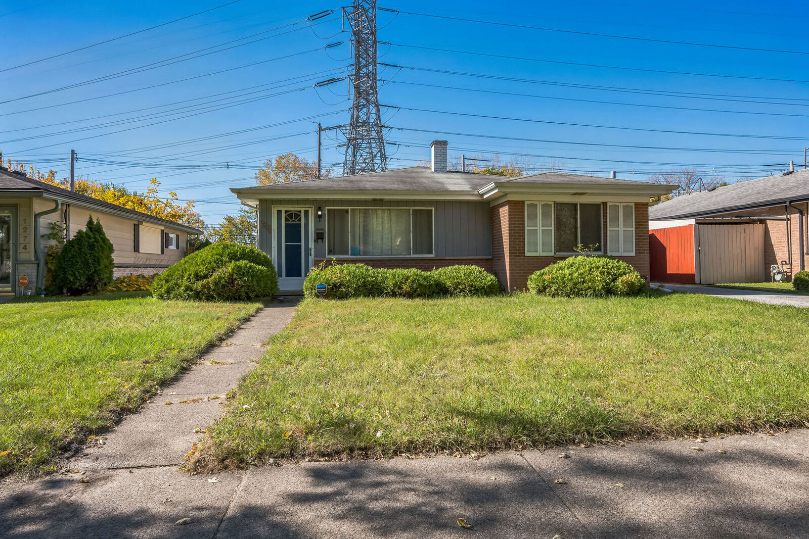 Property Photo:  1270 Balmoral Avenue  IL 60409 