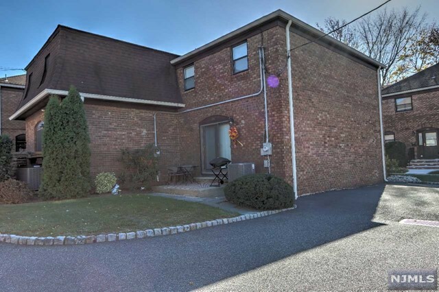 Property Photo:  682 Bloomfield Avenue  NJ 07006 