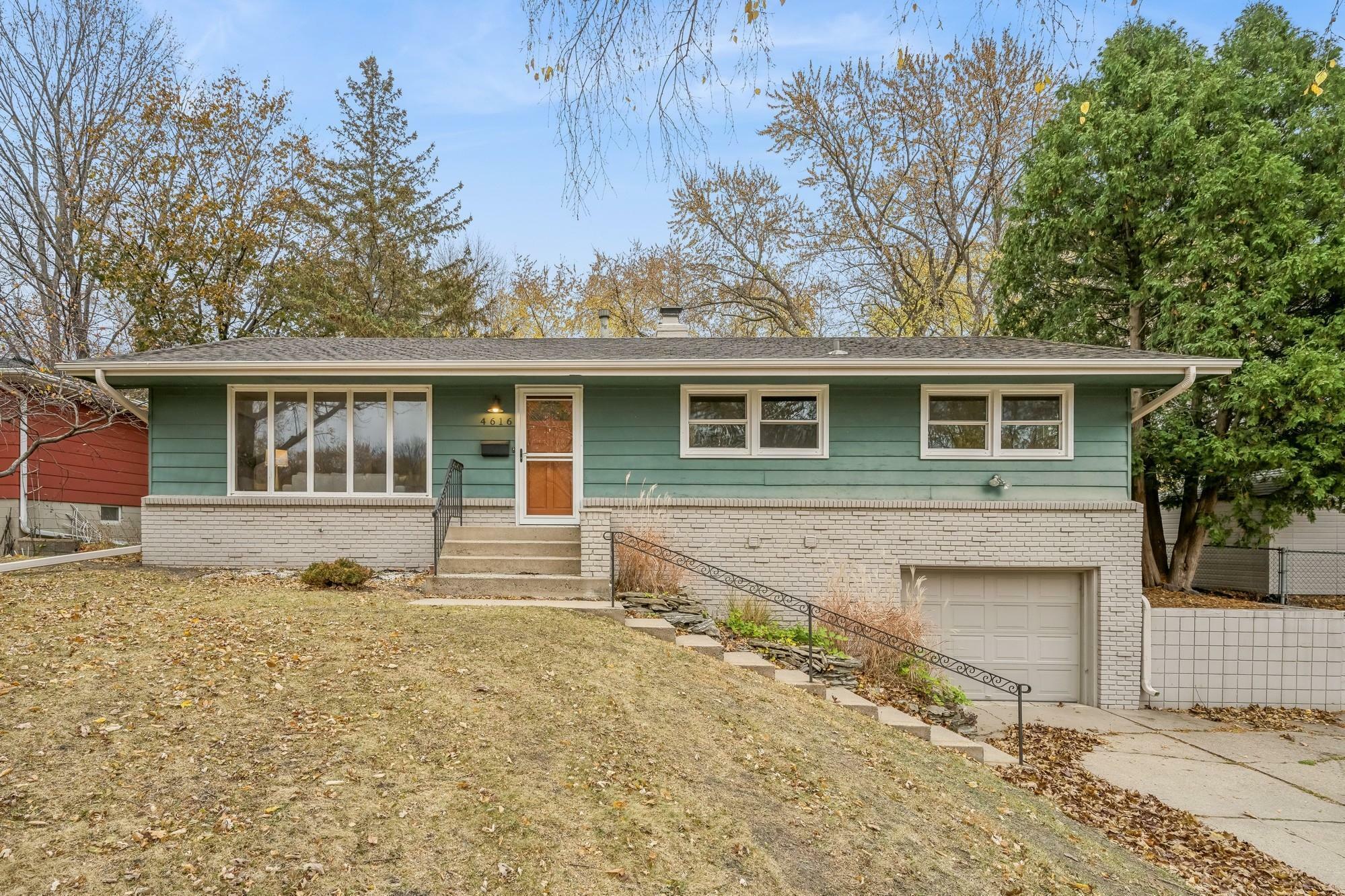 Property Photo:  4616 Nevada Avenue N  MN 55428 