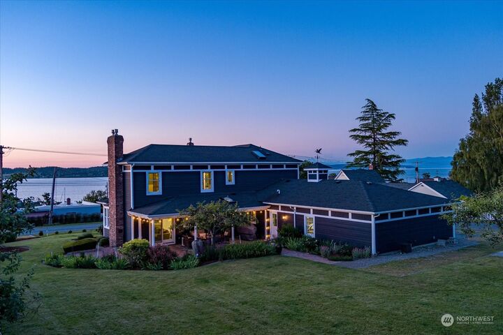 5 NE 9th Street  Coupeville WA 98239 photo